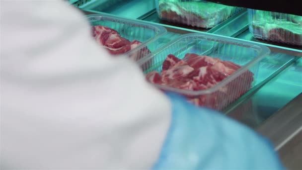 Packing Meat Slices Boxes Conveyor Belt — Stock Video