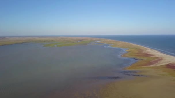 Sacalin Island Widok Lotu Ptaka Nowo Utworzona Wyspa Między Morzem — Wideo stockowe