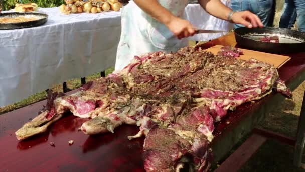 Farmer Cutting Pastirma Air Dried Spiced Lamb Meat Small Pieces — Stock Video