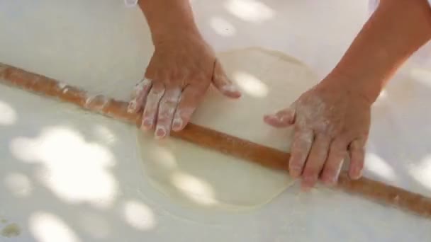 Housewife Using Rolling Pin Roll Out Pie Dough — Stock Video