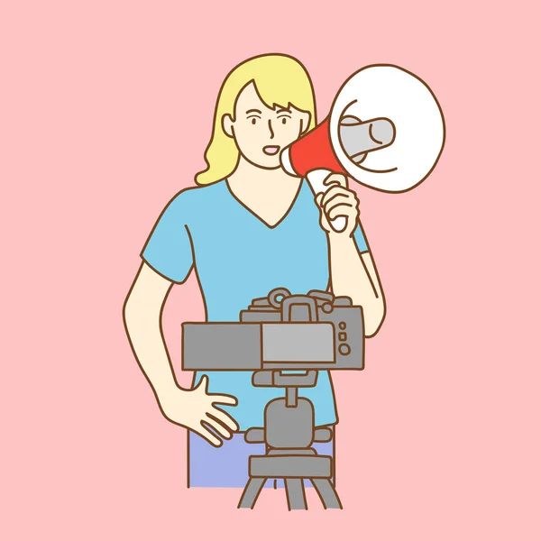 Mulher Falando Usando Megafone Frente Câmera Conceito Youtube —  Vetores de Stock