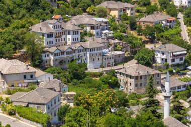 Gjirokaster şehrin Arnavutluk göster.