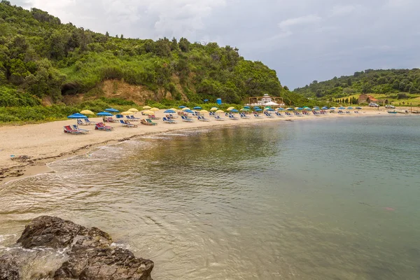 Vista de la playa en la península de Rodonit, Albania — Foto de Stock