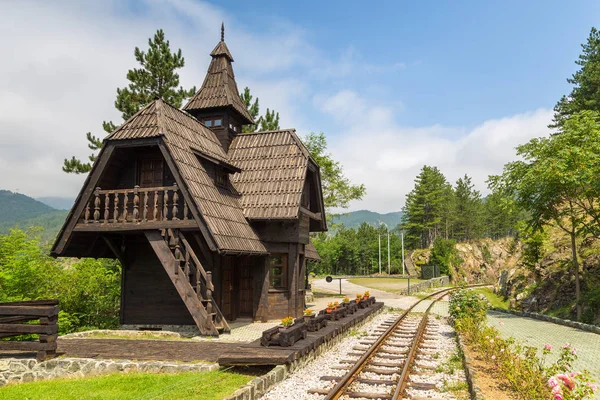 Jatape train station on the Sargan 8 -Sargan Eight - Sagarnska Osmica, Serbia. — Stock Photo, Image