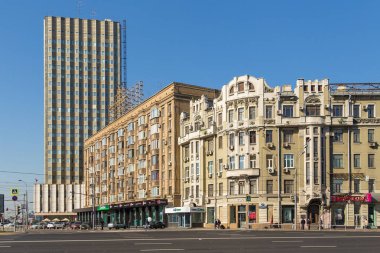 Smolenskaya Meydanı, Moskova, Rusya modern binaların görünümü.