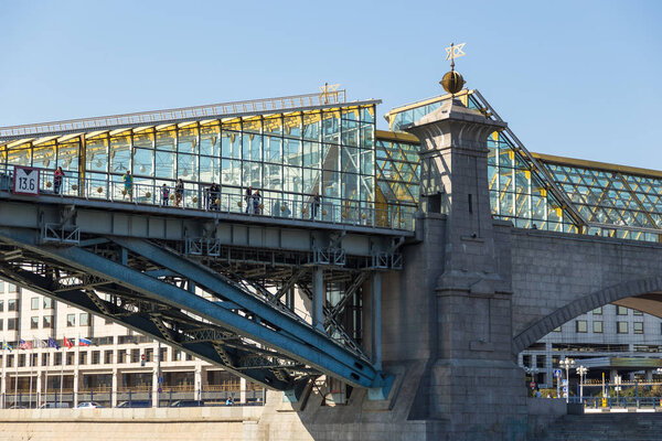 Bogdan Khmelnitsky bridge across the Moscow River, Noscow, Russia.