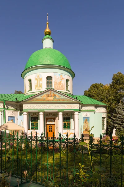 Khram Zhivonachalnoy Traitsy, Church of the Holy Trinity, Moscow, Russia. — Stock Photo, Image