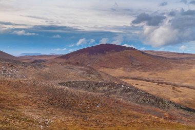 Sonbahar renklerinde peyzaj. Peninsula Kamchatka, Rusya Federasyonu.