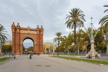 Zafer takısı, Arc de Triomf, Barselona, İspanya.