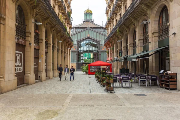 Facade El Born Kültür Merkezi, eski adıyla Mercato del Born, Barselona, İspanya.