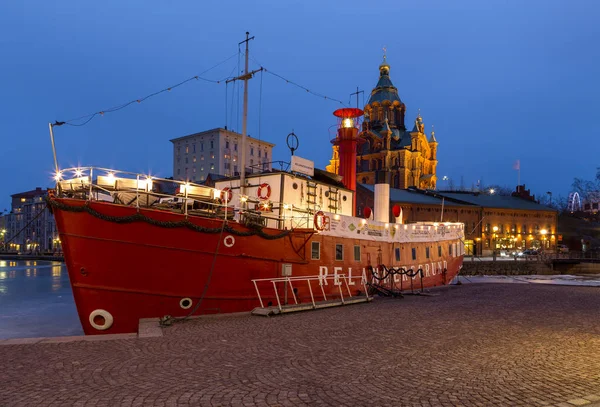 Vista del barco histórico, restaurante y cafetería, Helsinki, Finlandia . — Foto de Stock