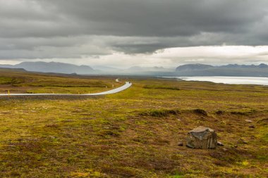 Pingvallavegur Yolu 'nun çevresi, 36 numara, Altın Daire, İzlanda.
