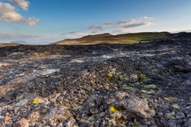 Krafla lav sahalarının manzarası, İzlanda 'nın kuzey kesimindeki vahşi doğa..