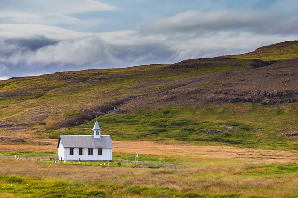 Traditional Icelandic White Church Coast Hvammfjordur Mountain East Iceland — Stock Photo, Image