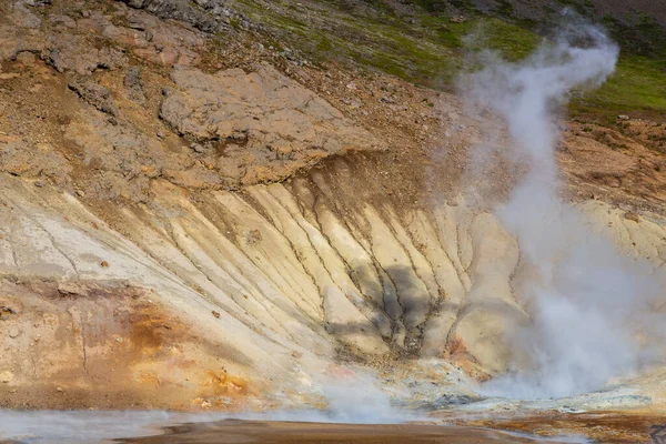 Geothermisch Gebied Hete Stoom Solfataras Hete Grijze Modderketels Krisuvik West — Stockfoto