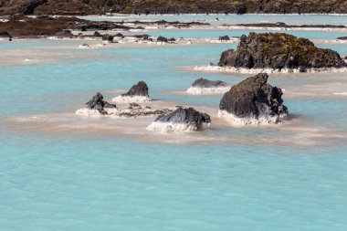 Mavi Göl 'ün dışında, İzlanda' nın güneybatısındaki Reykjanes Yarımadası 'nda jeotermal kaplıca..