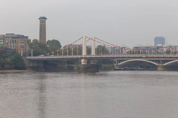 United Kingdom London October 2015 View Chelsea Bridge River Thames — Stock Photo, Image