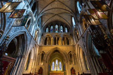 Dublin, İrlanda - 09 Kasım 2015: Dublin 'deki Saint Patrick Katedrali, 1191 yılında kurulmuş, Dublin' deki iki İrlanda Katedrali 'nin en büyüğüdür..