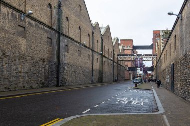 Dublin, İrlanda - 09 Kasım 2015: Dublin 'deki Guinness Deposu. Guinness Deposu Dublin 'deki St. James Gate Bira Fabrikası' nın turistik bir mekanıdır..