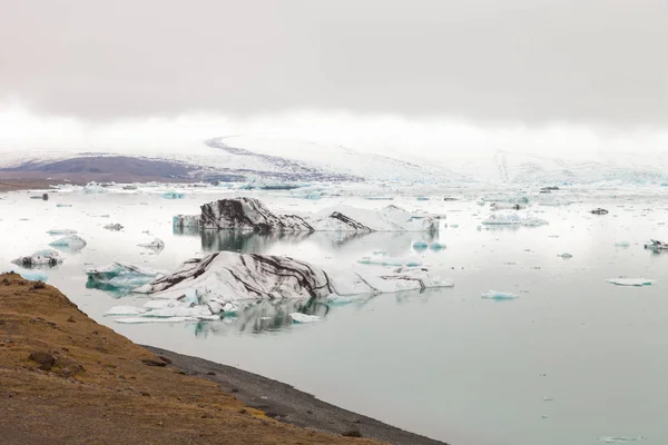 アイスランド南部の氷山ラグーンJokulsarlon — ストック写真