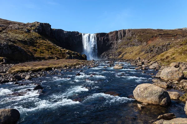 アイスランドの滝の美しい景色 — ストック写真