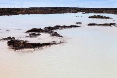 İzlanda'nın Blue Lagoon görünümüne.