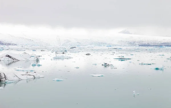 Λιμνοθάλασσα Iceberg Jokulsarlon Στα Νότια Της Ισλανδίας — Φωτογραφία Αρχείου