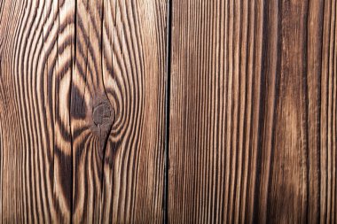 Eski bir tahtası ile deniz mili ve patates kızartması. Ahşap. Arka plan. Seçici odak