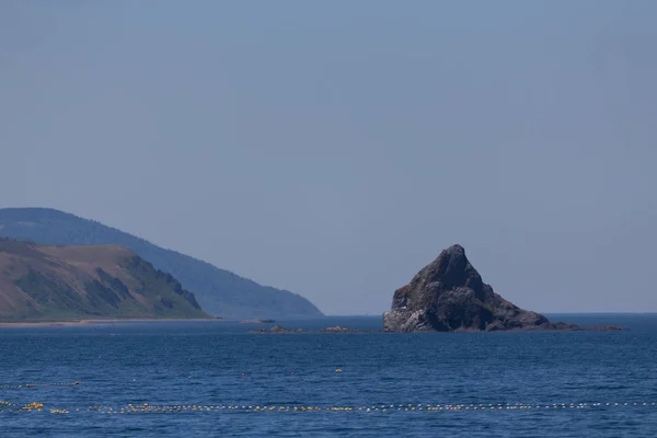 Cabo Stolbchaty Cabo Costa Oeste Isla Kunashir Compone Capas Lavas — Foto de Stock