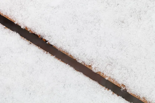 Sneeuw Platen Van Een Houten Bankje Nieuwjaar Kerstmis Thema — Stockfoto