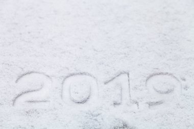 Kar üzerinde rakamlar 2019. Yeni yıl ve Noel Tema.