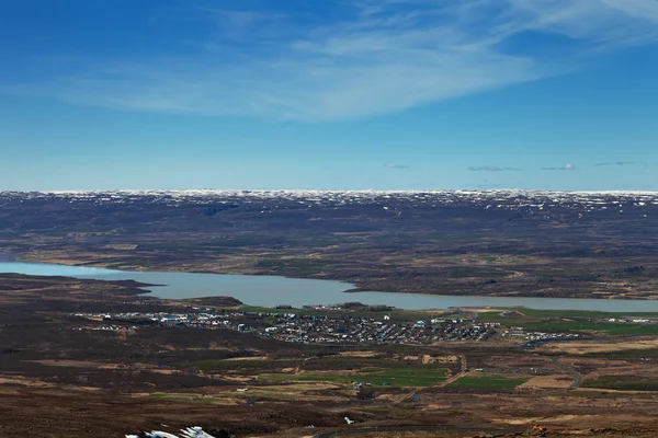 Красиві різнокольорові весняні пейзажі Ісландії — стокове фото