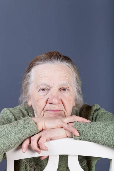 Portrét starší ženy. Ohleduplnost Stock Snímky