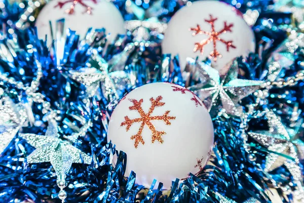 Sfondo Festivo Nuovo Anno Natale Con Una Ghirlanda Stelle Argento — Foto Stock