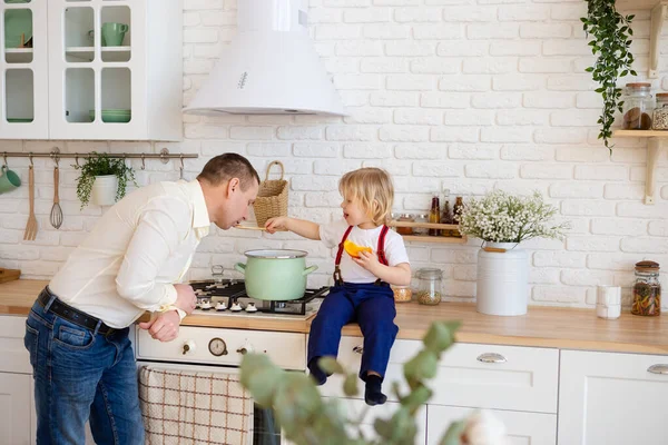 Father and son cooking together. — Stock Photo, Image