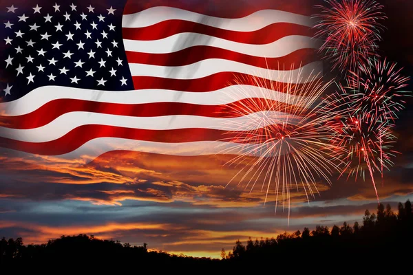 Usa Flagge Auf Feuerwerk Hintergrund Juli Unabhängigkeitstag Vaterländischer Feiertag Feierkonzept — Stockfoto