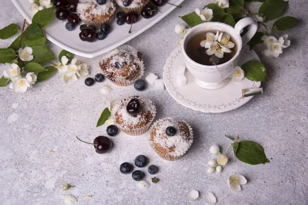 Jasmin Tea Muffins Breakfast — Stock Photo, Image