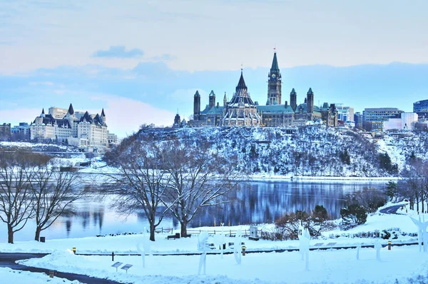 Vistas Ottawa Canadá Durante Tempestade Neve Inverno Durante Dia — Fotografia de Stock