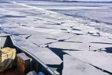 Kanada gösterim sırasında farklı mevsim
