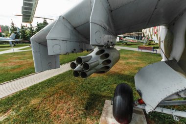Minsk, Belarus, 10 Eylül 2018. Aviyonik Müzesi, Mi helikopter 35. Rusya'nın hizmetindeki çok amaçlı helikopter.