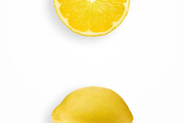 Creative Background Lemon Lemon Slices White Background Flat Lay Copy — Stock Photo, Image