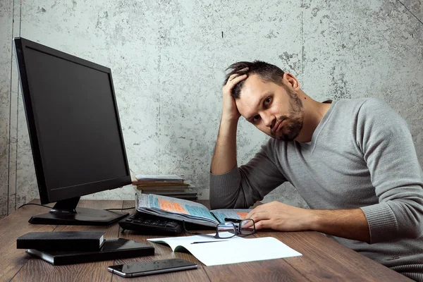 Man Man Sitting Table Office Working Tired Look Concept Office — Stock Photo, Image