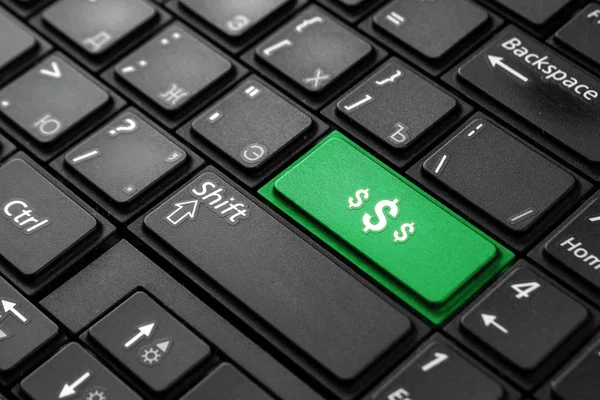 Nahaufnahme Grüne Taste Mit Dollarzeichen Auf Schwarzer Tastatur Kreativer Hintergrund — Stockfoto