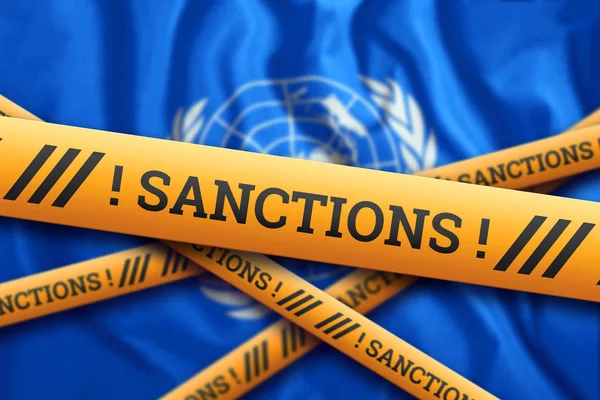 Kreatív háttér, felirat az ENSZ zászló, szankciók, sárga kerítés szalagot. A szankciók, politikák, feltételek, követelmények, kereskedelmi háborúk fogalma. 3D renderelés, 3D illusztráció — Stock Fotó