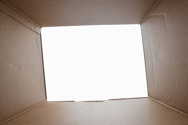 Unboxing, Kutunun içinden ateş karton paket açtı. Paket, teslimat, sürpriz, hediye, yaşam tarzı