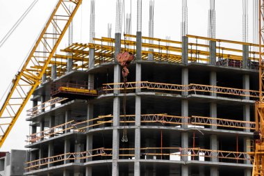 Bina İnşaatı monolitik teknolojisi. Bina İnşaatı. Binanın beton çerçeve.