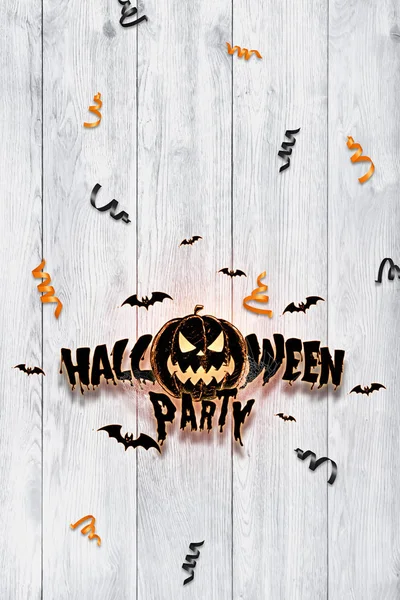 Kreatív háttér, felirat Halloween Party tök egy világos háttér. Ünnepi háttér, szórólap, október 31, design — Stock Fotó
