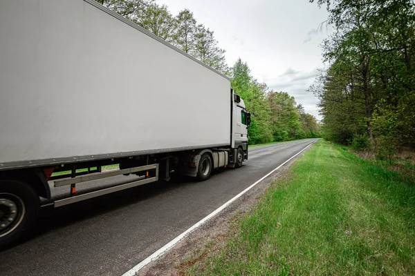 Camión Carretera Entrega Logística Transporte Mercancías Por Tierra Por Carretera —  Fotos de Stock