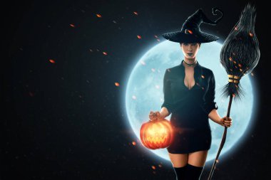 Yaratıcı bir geçmişi olan cadı kız elinde süpürgeyle ayın arka planında, cadılar bayramı. Cadı şapkalı güzel genç bir kadın. Halloween Flyer Kavramı, Poster, Kopyalama Alanı, Karışık Ortam