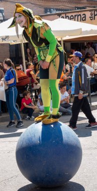 Mayıs 01, 2019 şehir El Alamo, Guadalajara, Ispanya, Ortaçağ Pazarı